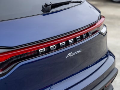 2026 Porsche Macan Macan