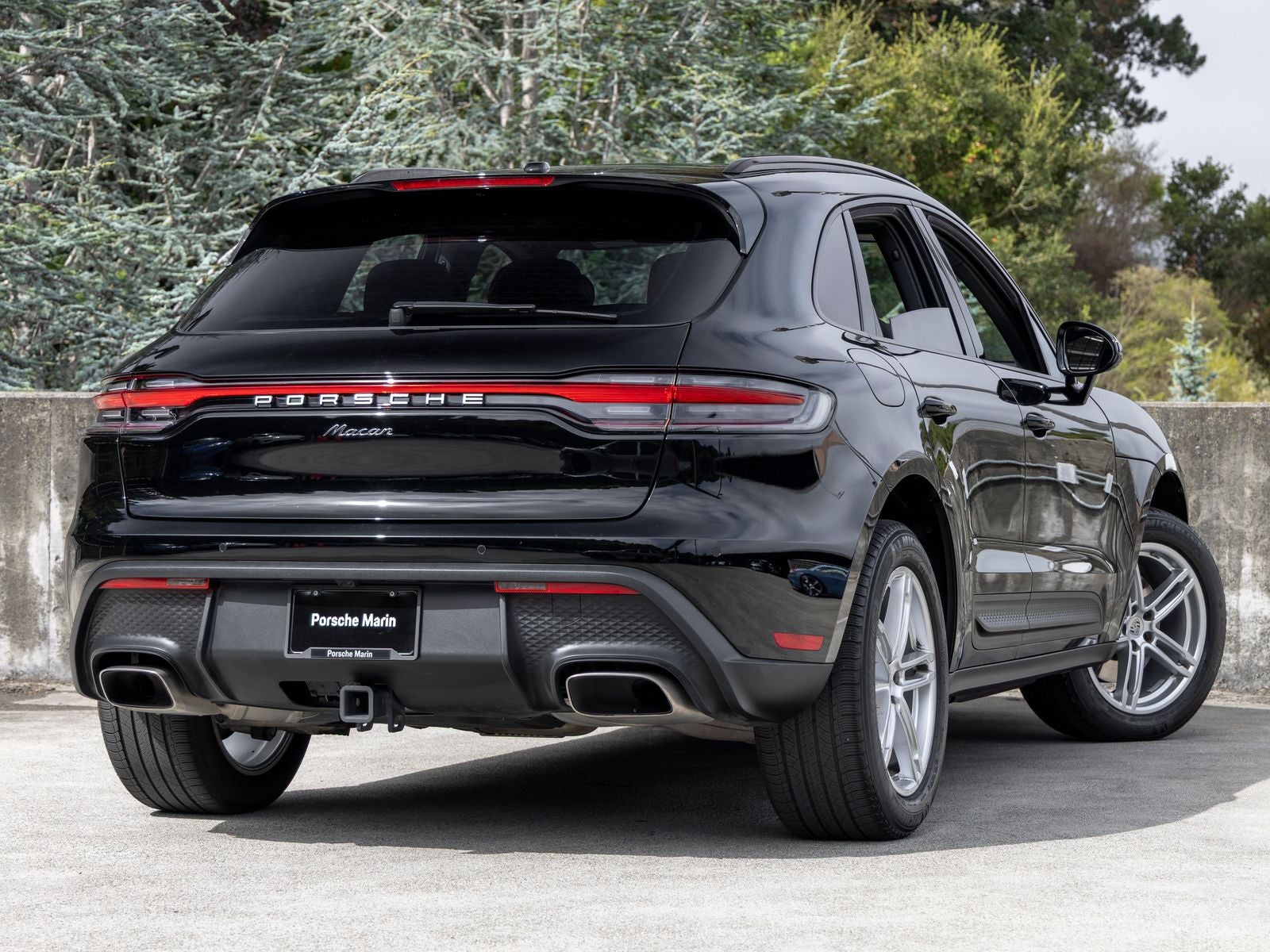 2023 Porsche Macan Macan (MY23)