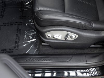 2023 Porsche Macan Macan (MY23)