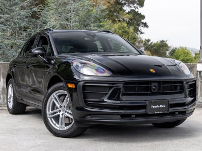 2023 Porsche Macan Macan (MY23)
