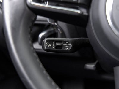 2023 Porsche Macan Macan (MY23)