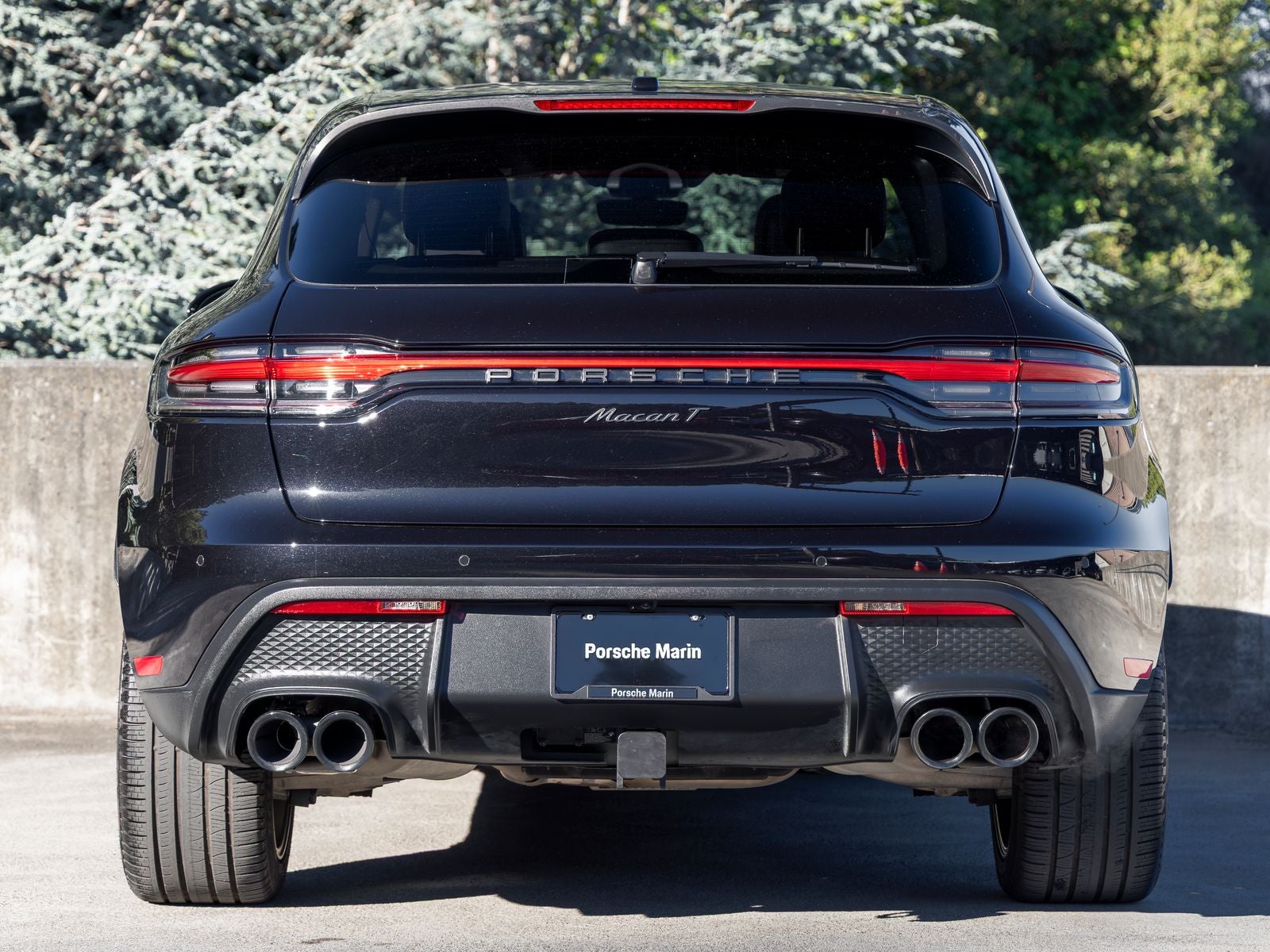 2023 Porsche Macan T