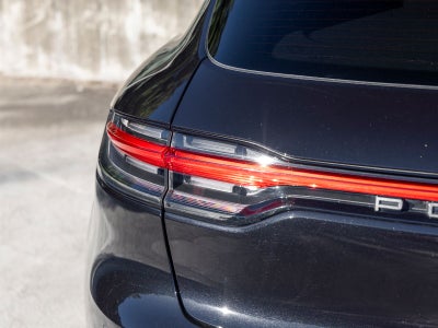 2023 Porsche Macan T