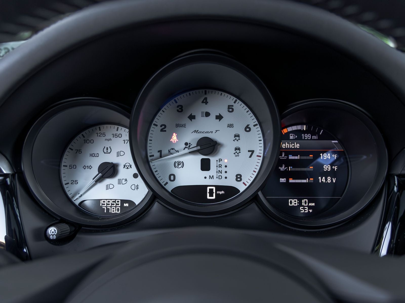 2023 Porsche Macan T