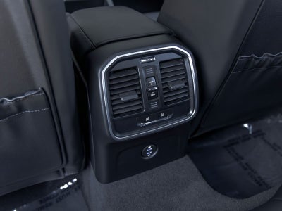 2023 Porsche Macan T