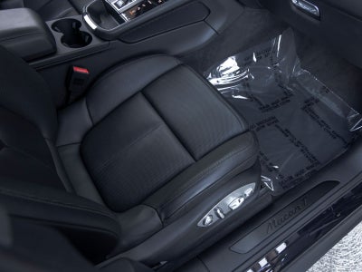 2023 Porsche Macan T
