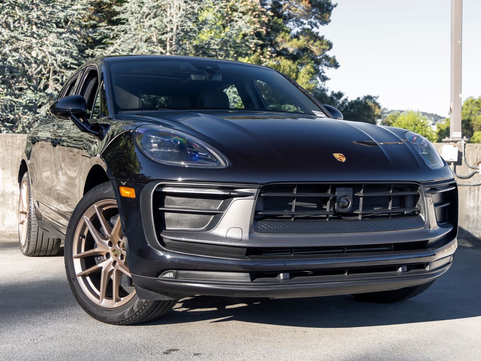 2023 Porsche Macan T