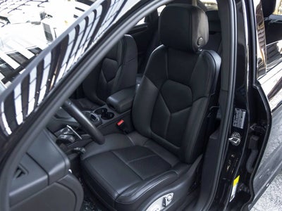 2023 Porsche Macan T