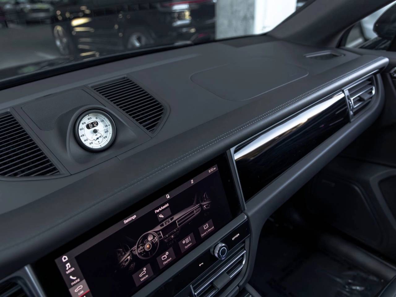 2023 Porsche Macan T