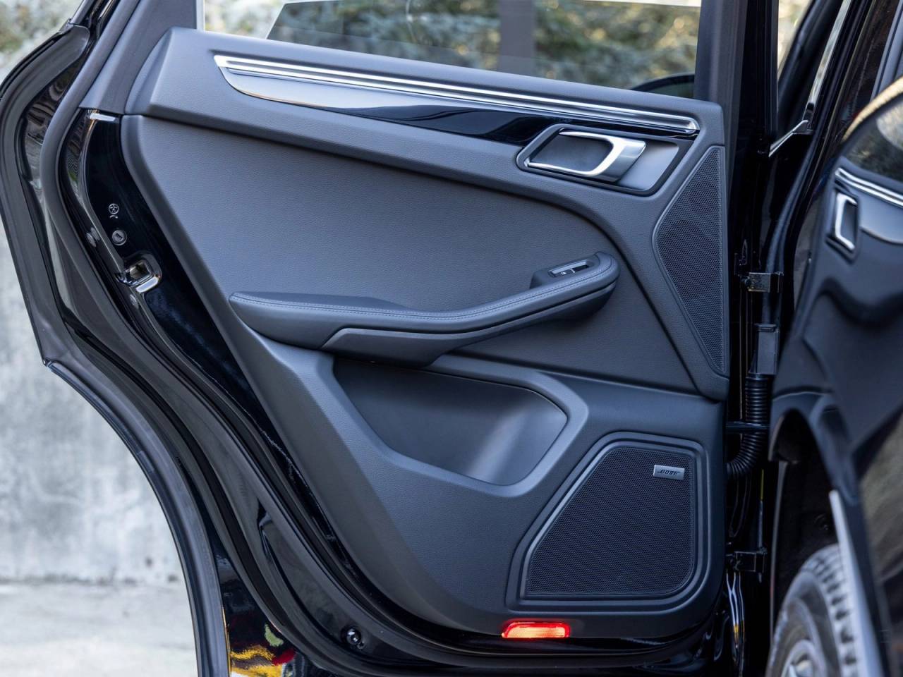 2025 Porsche Macan Macan