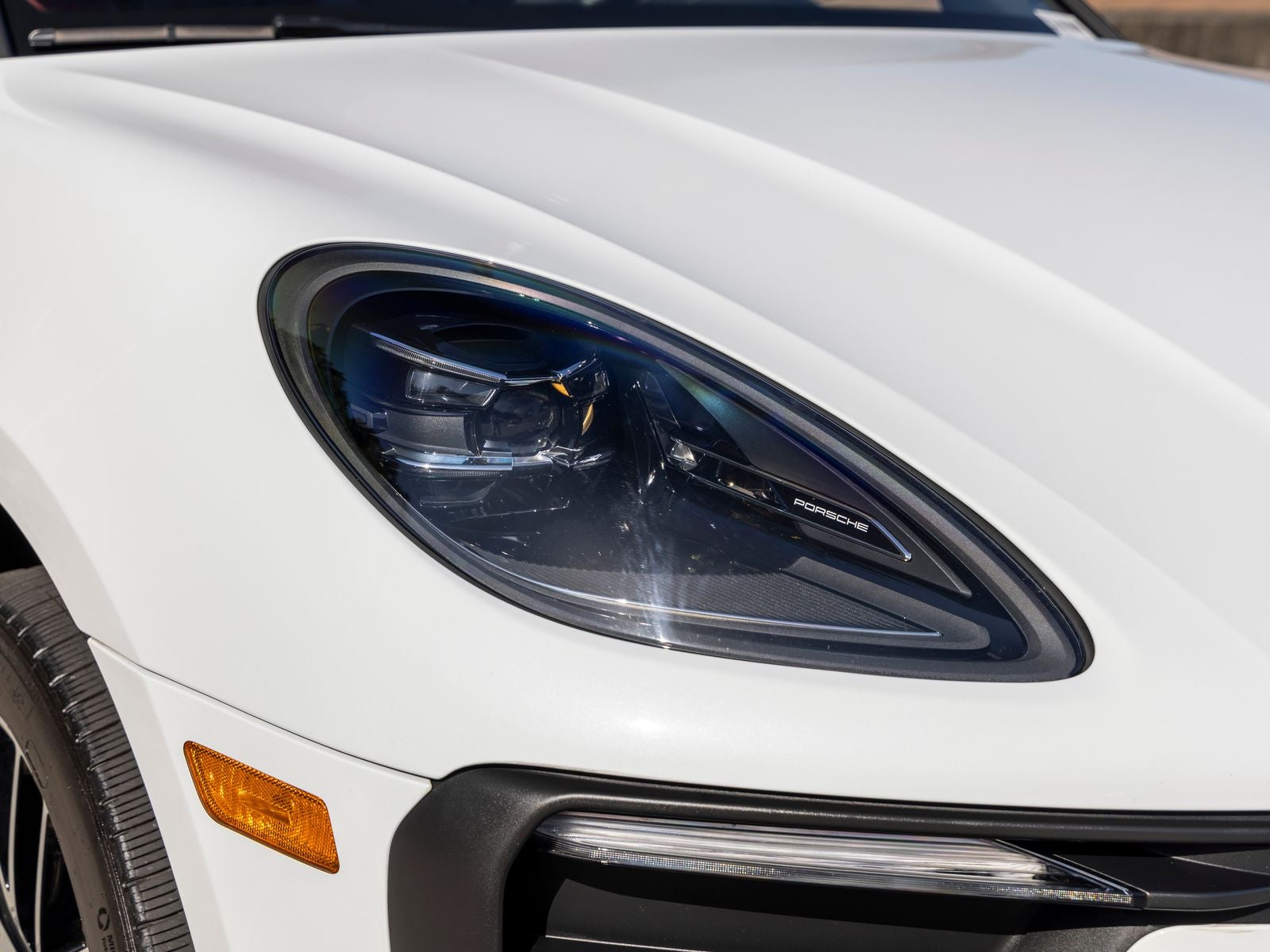 2025 Porsche Macan Macan