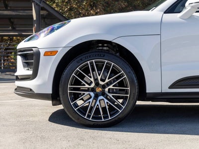 2025 Porsche Macan Macan