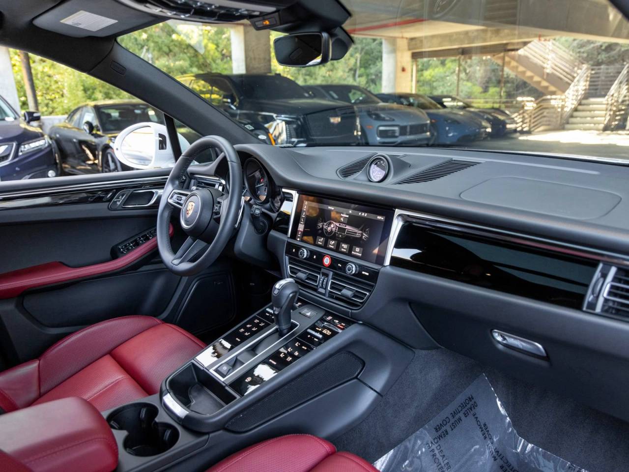 2025 Porsche Macan Macan