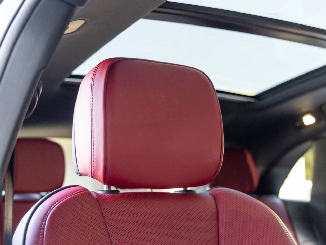 2025 Porsche Macan Macan
