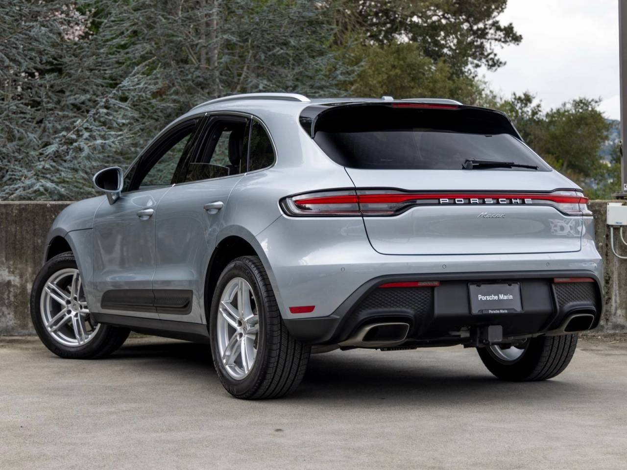 2025 Porsche Macan Macan
