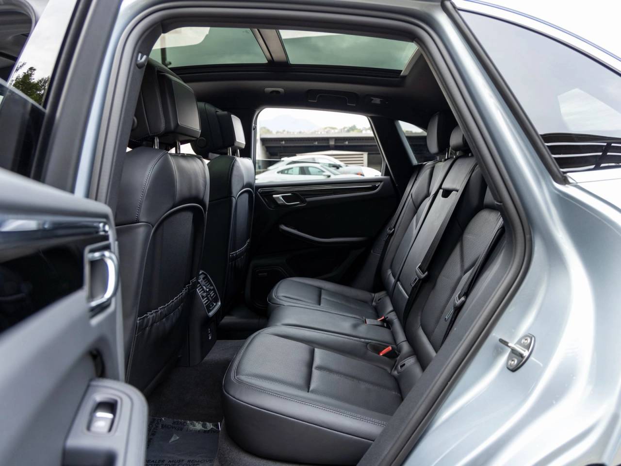 2025 Porsche Macan Macan