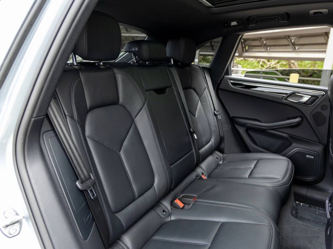 2025 Porsche Macan Macan