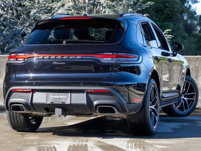 2025 Porsche Macan Base