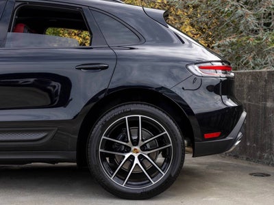 2025 Porsche Macan Macan