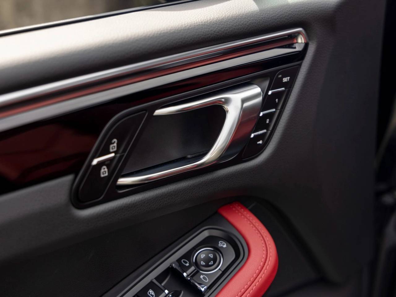 2025 Porsche Macan Macan