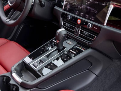 2025 Porsche Macan Macan