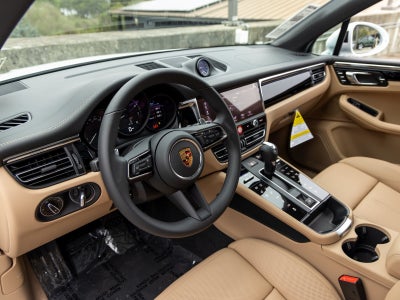 2026 Porsche Macan Macan
