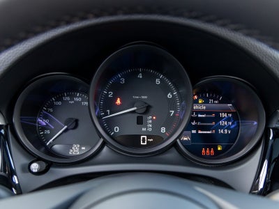 2026 Porsche Macan Macan