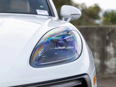 2026 Porsche Macan Macan