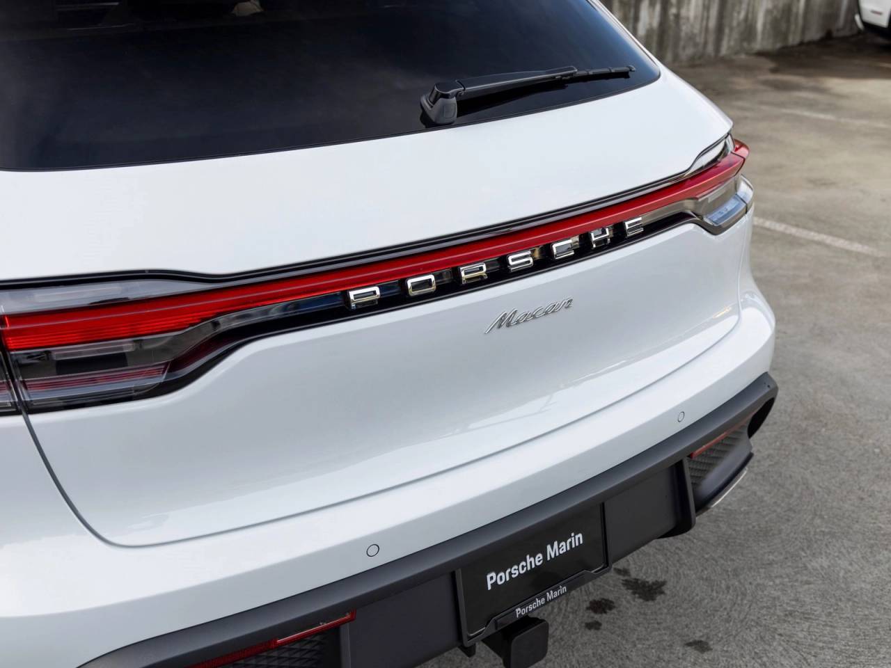 2026 Porsche Macan Macan