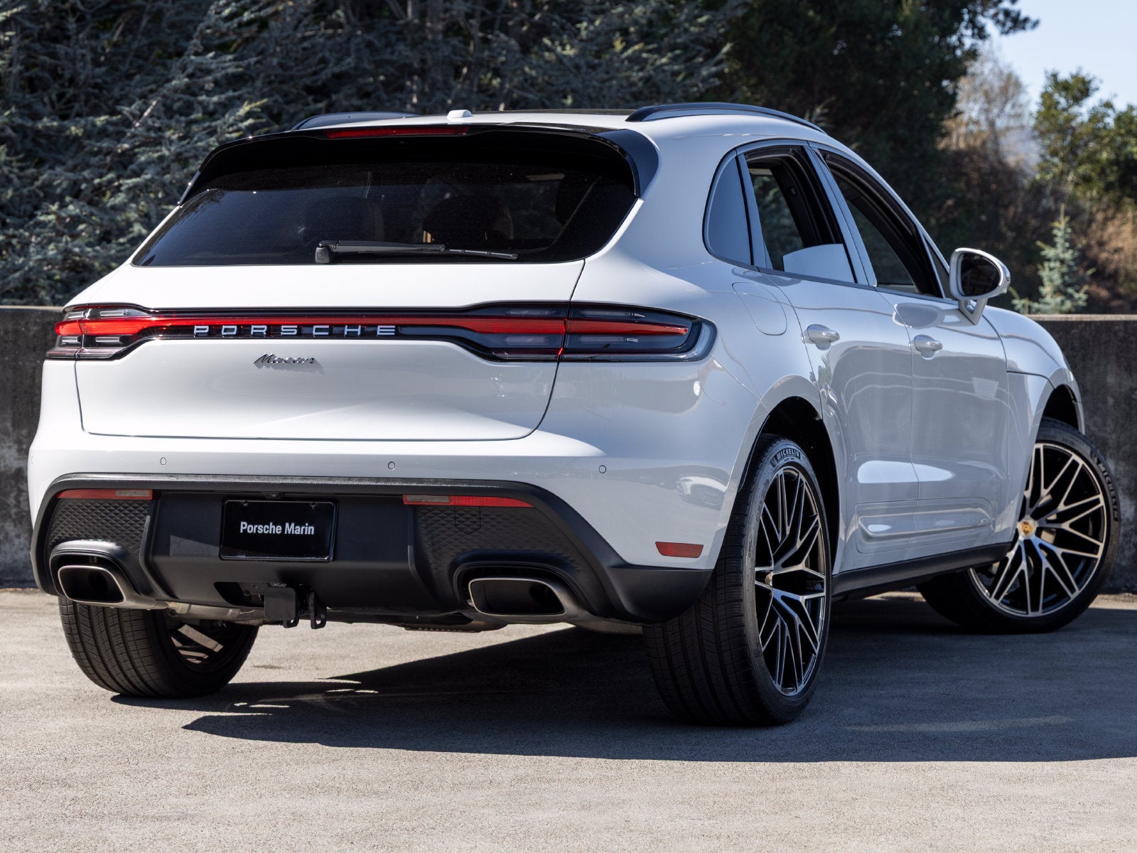 2026 Porsche Macan Macan