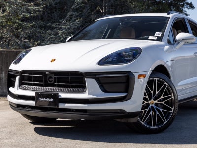 2026 Porsche Macan Macan