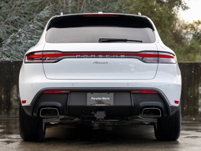 2026 Porsche Macan Macan
