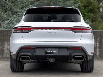 2026 Porsche Macan Base