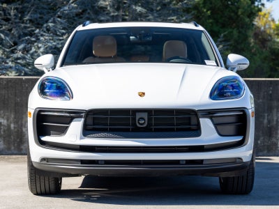 2026 Porsche Macan Macan
