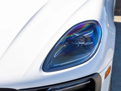 2026 Porsche Macan Macan