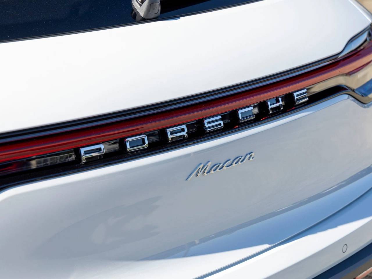 2026 Porsche Macan Macan