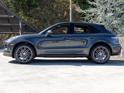 2023 Porsche Macan Macan (MY23)