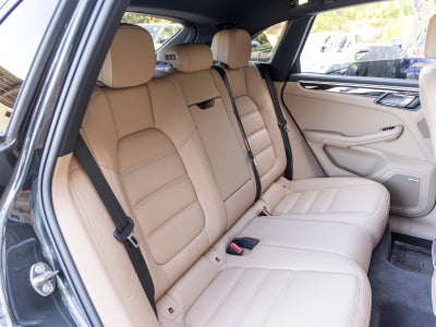 2023 Porsche Macan Macan (MY23)