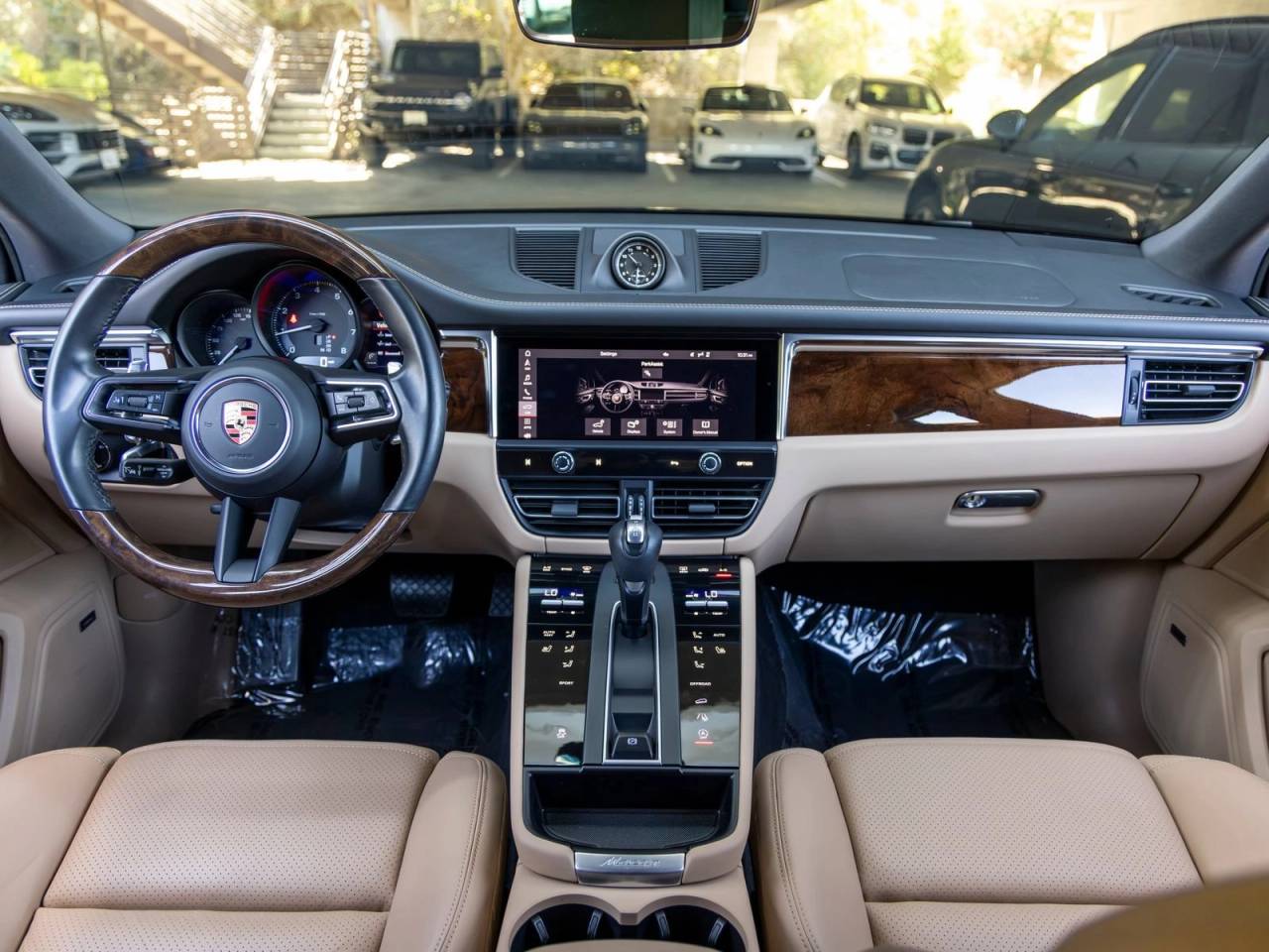 2023 Porsche Macan Macan (MY23)