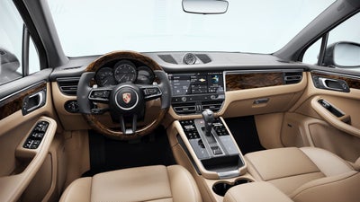 2023 Porsche Macan Macan (MY23)
