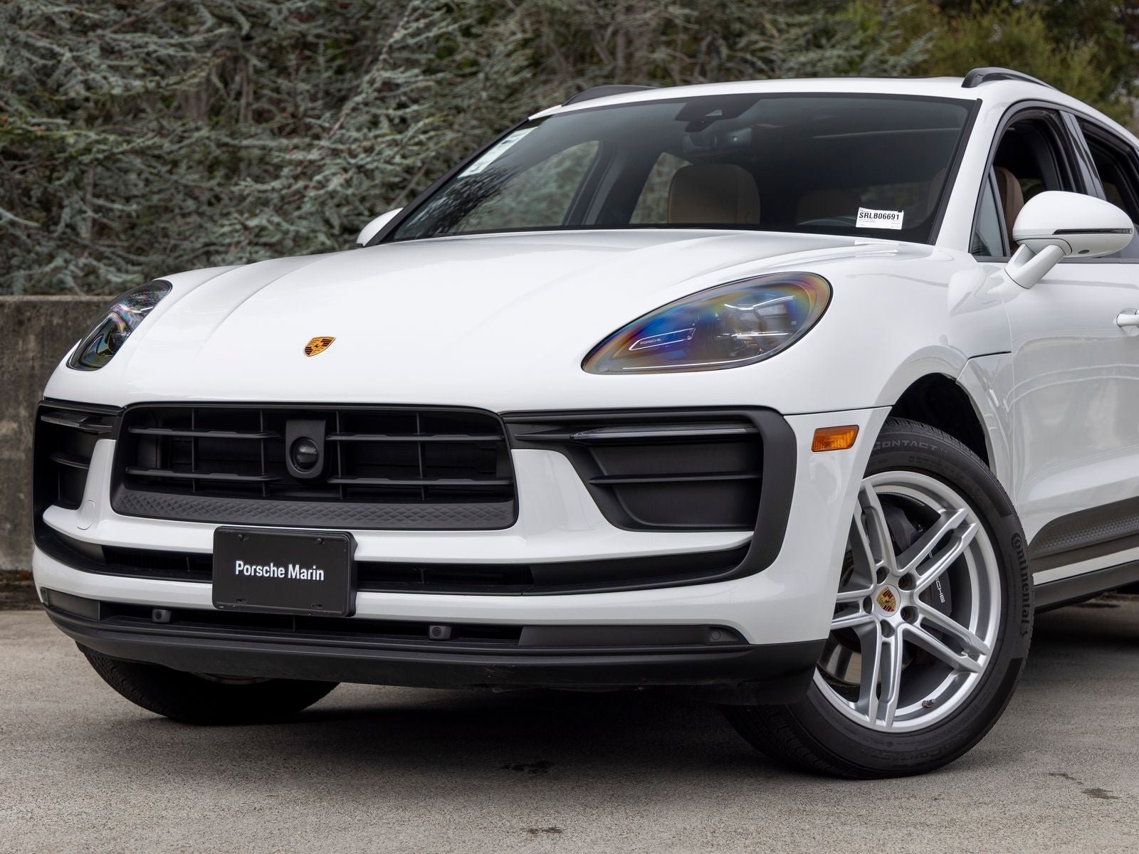 2024 Porsche Macan Base