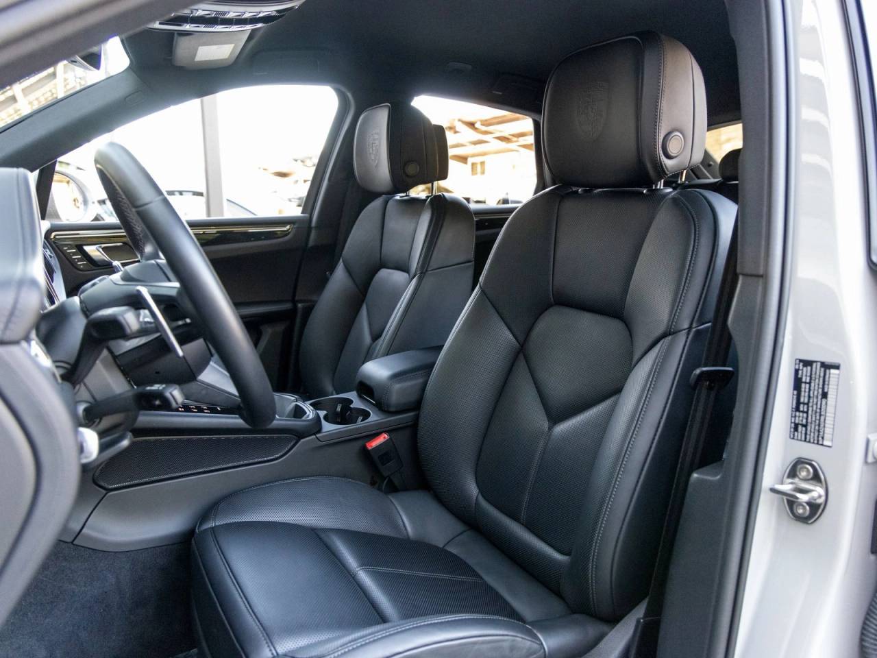 2024 Porsche Macan Macan (MY24)