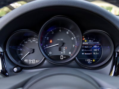 2025 Porsche Macan Macan