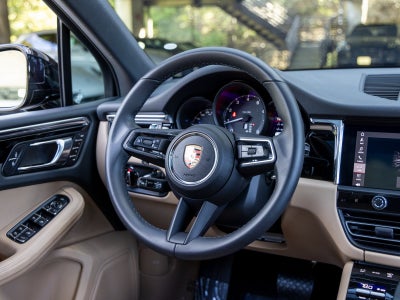 2025 Porsche Macan Macan