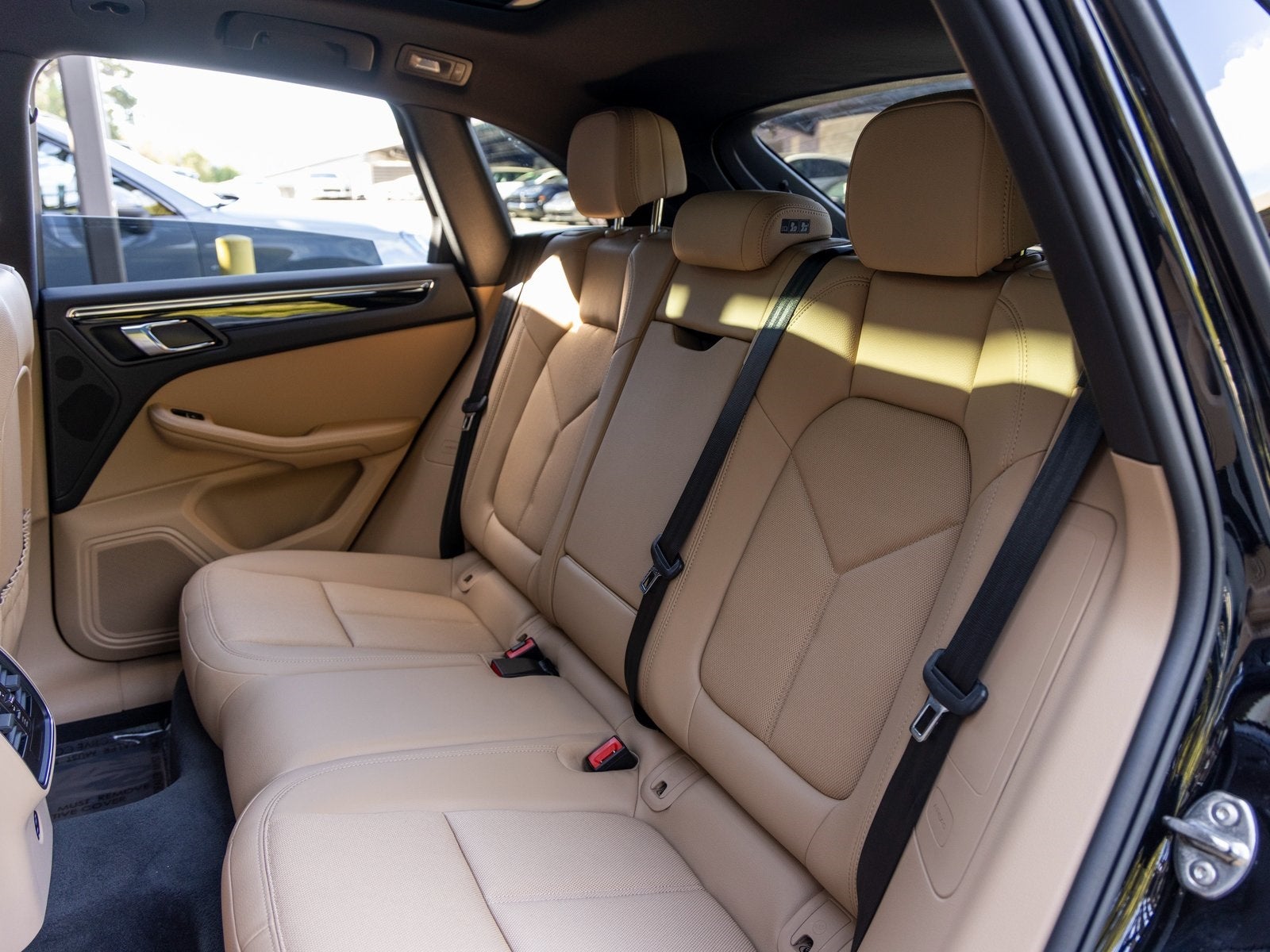 2025 Porsche Macan Macan