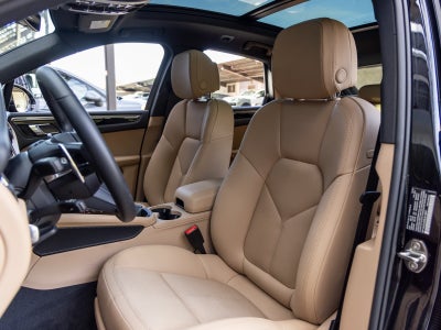 2025 Porsche Macan Macan