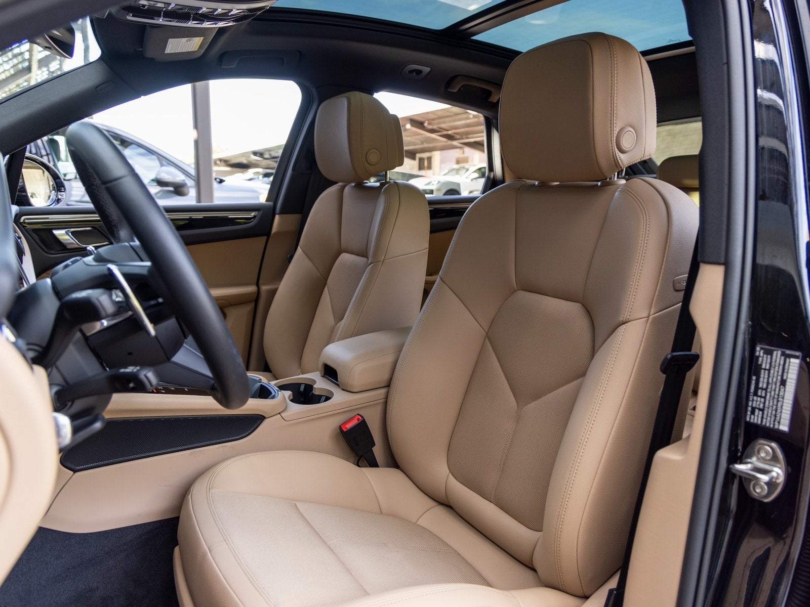 2025 Porsche Macan Macan