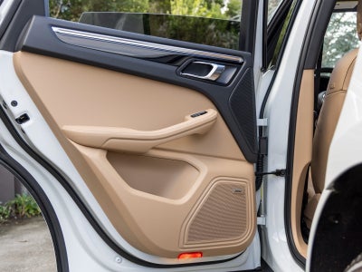 2025 Porsche Macan Macan