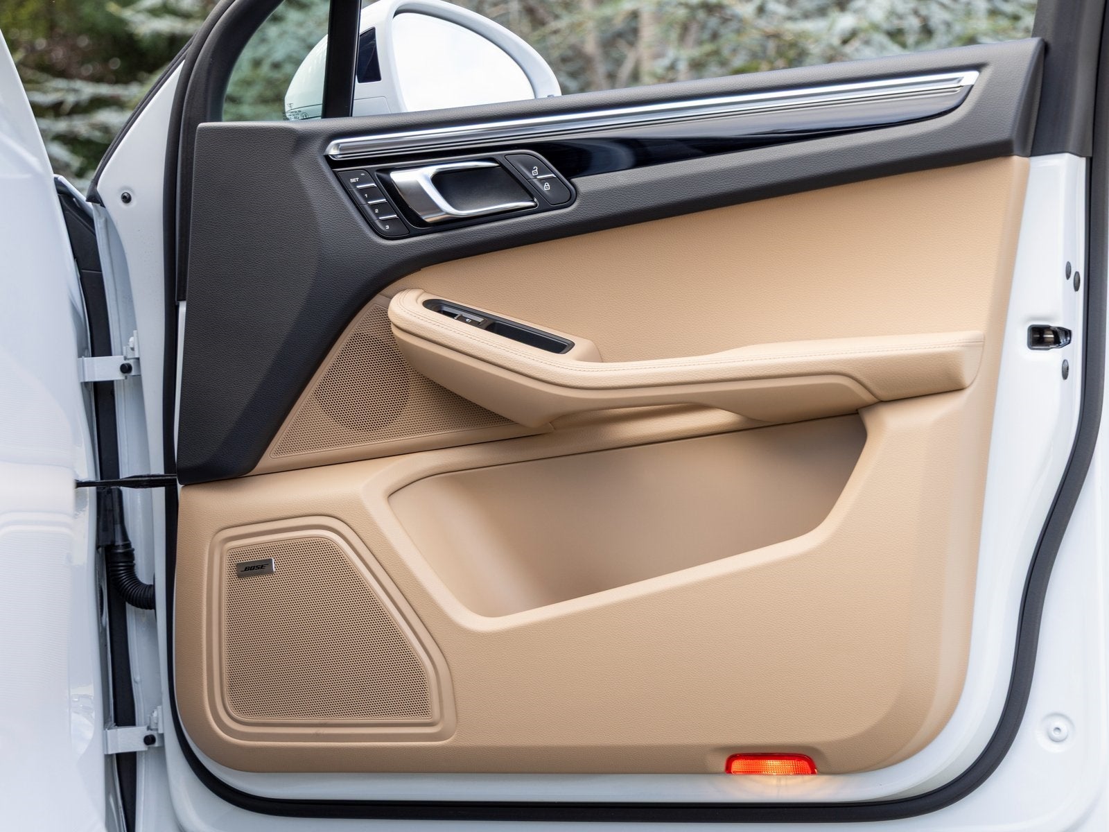 2025 Porsche Macan Macan