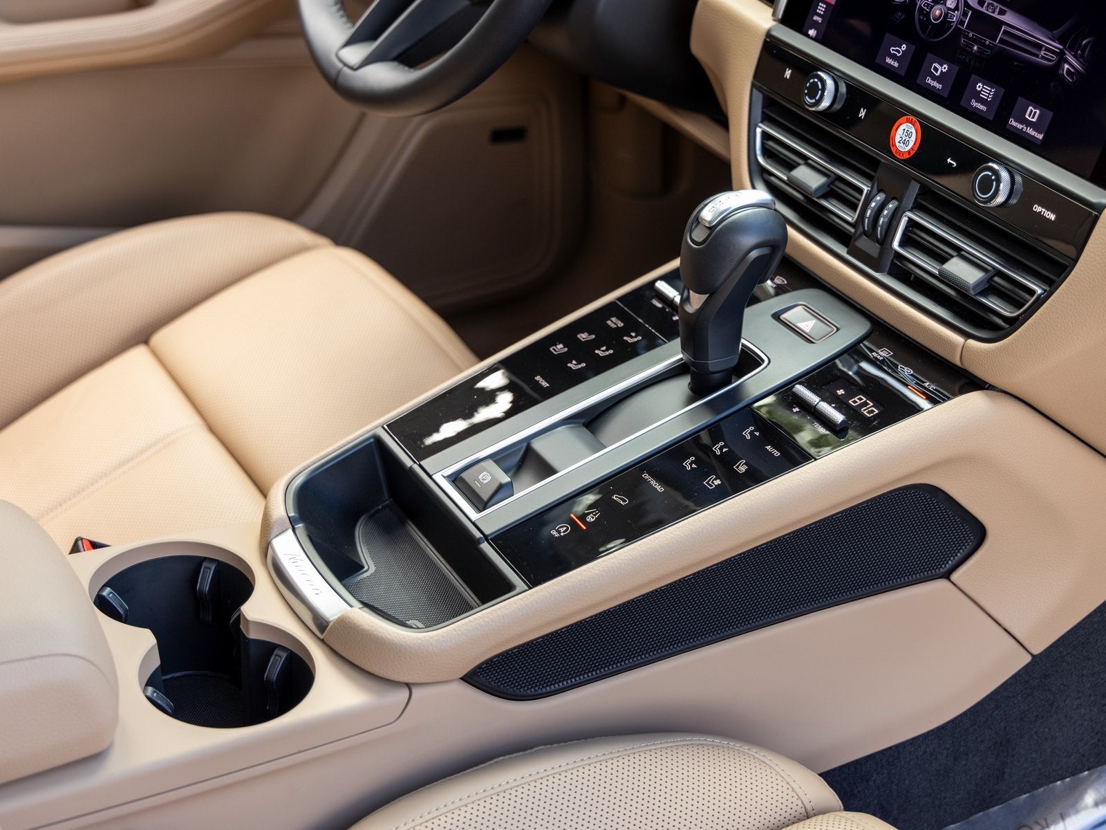 2025 Porsche Macan Macan